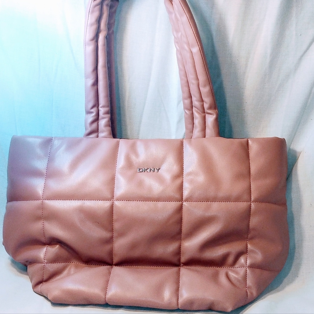 DKNY Poppy Quilted Tote bag